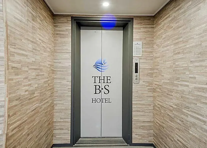 The Bs Station Hotel