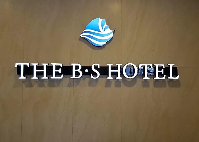 The Bs Station 3*