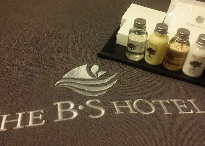 Hotel The Bs Station 3*